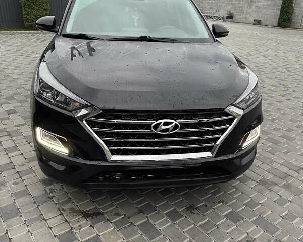 Хендай Туксон, объемом двигателя 2 л и пробегом 39 тыс. км за 24000 $, фото 1 на Automoto.ua