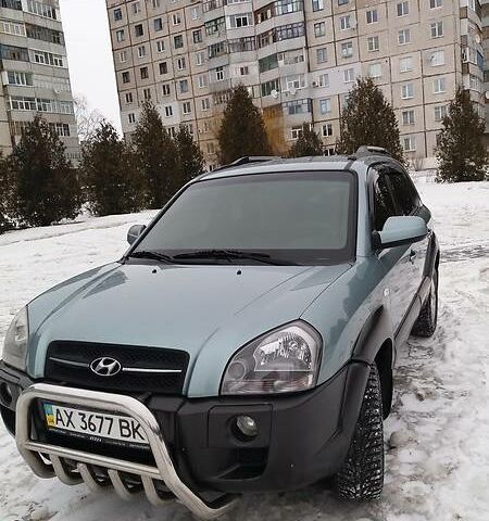 Хендай Туксон, об'ємом двигуна 2 л та пробігом 185 тис. км за 9500 $, фото 1 на Automoto.ua