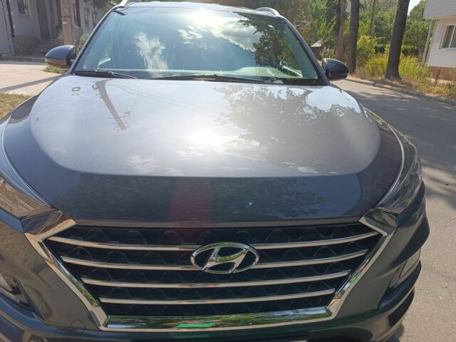 Сірий Хендай Туксон, об'ємом двигуна 2 л та пробігом 52 тис. км за 22086 $, фото 1 на Automoto.ua