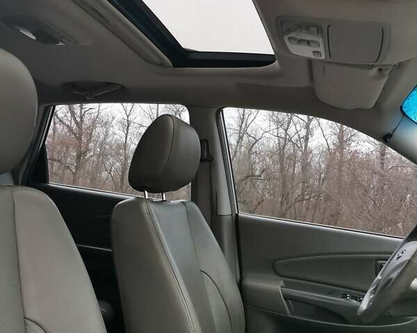 Сірий Хендай Туксон, об'ємом двигуна 1.98 л та пробігом 160 тис. км за 8000 $, фото 1 на Automoto.ua