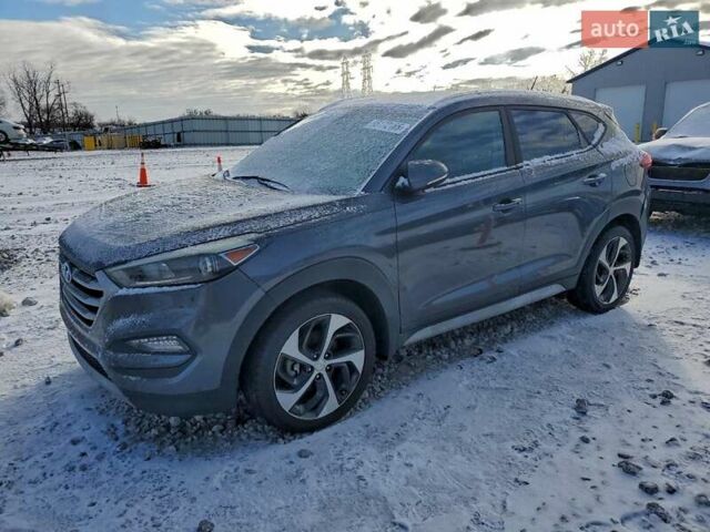 Серый Хендай Туксон, объемом двигателя 1.6 л и пробегом 131 тыс. км за 2400 $, фото 1 на Automoto.ua