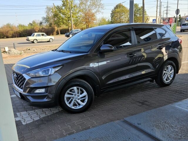 Хендай Туксон 2018 у Кривому Розі на Automoto.ua Сірий Хендай Туксон, об'ємом двигуна 0 л та пробігом 92 тис. км за 21000 $, фото 1 на Automoto.ua