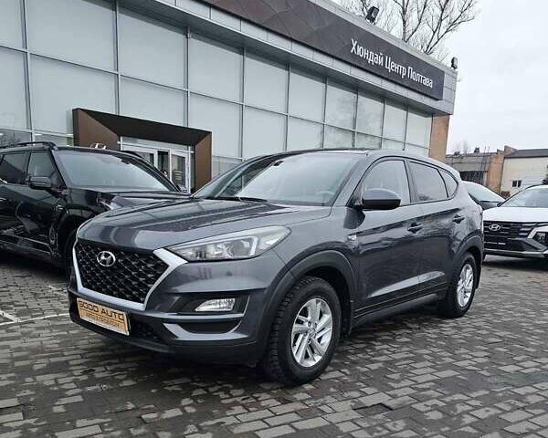 Сірий Хендай Туксон, об'ємом двигуна 2 л та пробігом 136 тис. км за 17300 $, фото 1 на Automoto.ua