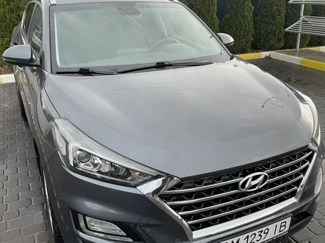 Хендай Туксон 2019 в Коростене на Automoto.ua Серый Хендай Туксон, объемом двигателя 2 л и пробегом 140 тыс. км за 19700 $, фото 1 на Automoto.ua
