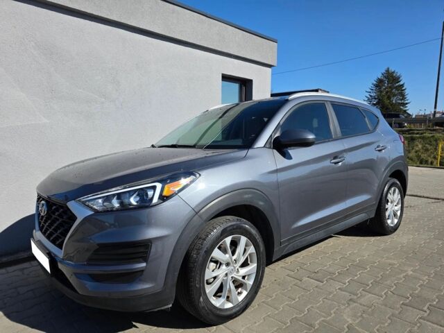 Хендай Туксон 2021 в Киеве на Automoto.ua Серый Хендай Туксон, объемом двигателя 2 л и пробегом 82 тыс. км за 9400 $, фото 1 на Automoto.ua