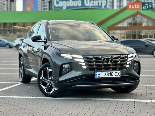 Серый Хендай Туксон, объемом двигателя 1.6 л и пробегом 67 тыс. км за 27500 $, фото 1 на Automoto.ua