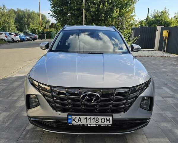 Серый Хендай Туксон, объемом двигателя 2 л и пробегом 46 тыс. км за 29000 $, фото 1 на Automoto.ua