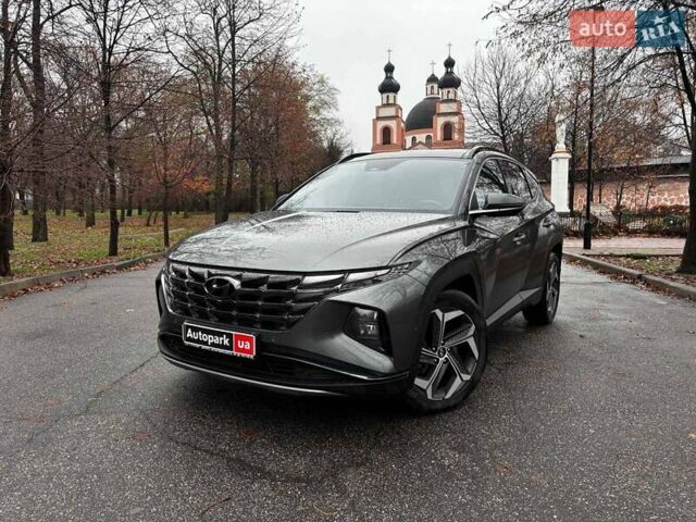 Серый Хендай Туксон, объемом двигателя 1.6 л и пробегом 105 тыс. км за 29990 $, фото 1 на Automoto.ua