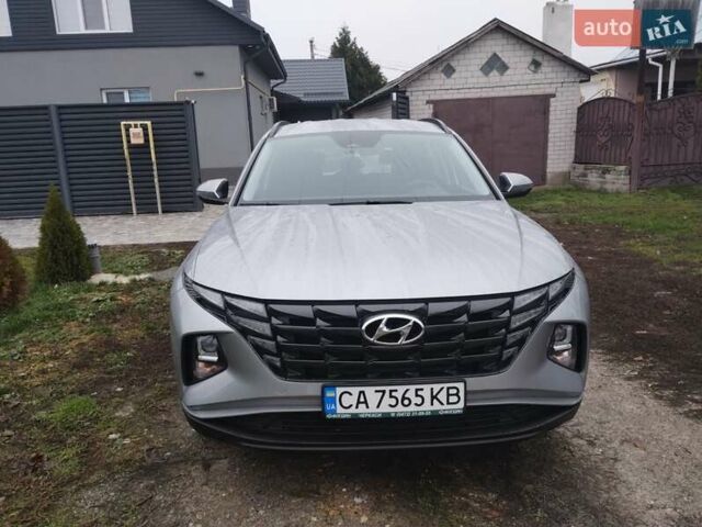 Сірий Хендай Туксон, об'ємом двигуна 2 л та пробігом 38 тис. км за 27000 $, фото 1 на Automoto.ua