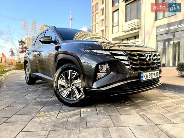 Сірий Хендай Туксон, об'ємом двигуна 2 л та пробігом 37 тис. км за 25000 $, фото 1 на Automoto.ua