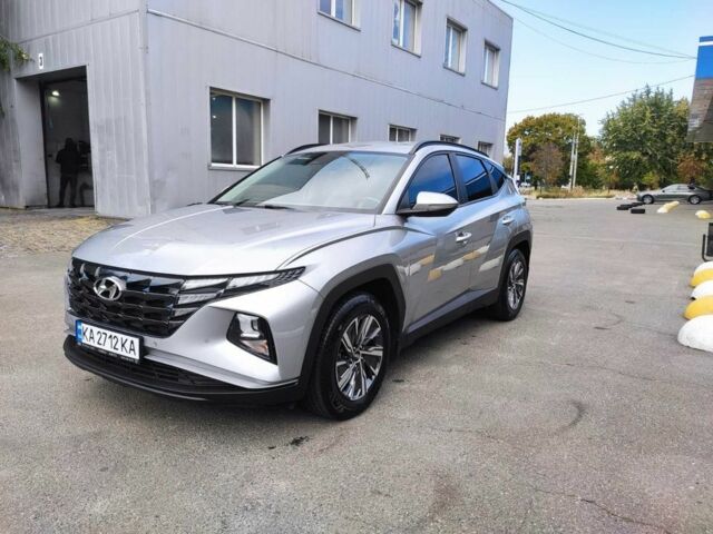Сірий Хендай Туксон, об'ємом двигуна 2 л та пробігом 50 тис. км за 26500 $, фото 1 на Automoto.ua