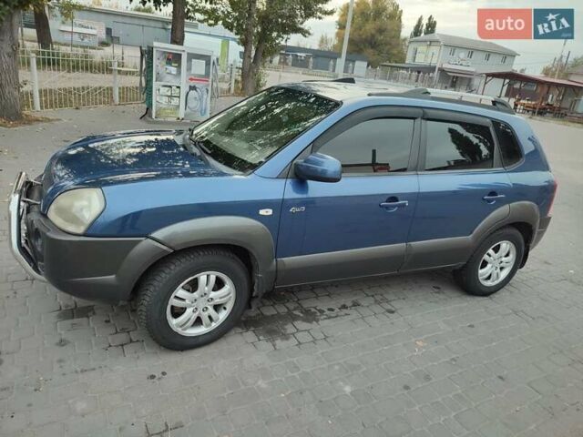 Синій Хендай Туксон, об'ємом двигуна 2 л та пробігом 280 тис. км за 6500 $, фото 1 на Automoto.ua