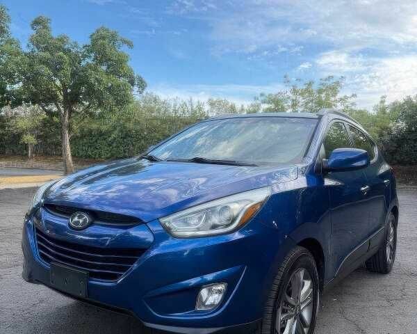 Синий Хендай Туксон, объемом двигателя 2.4 л и пробегом 110 тыс. км за 3000 $, фото 1 на Automoto.ua