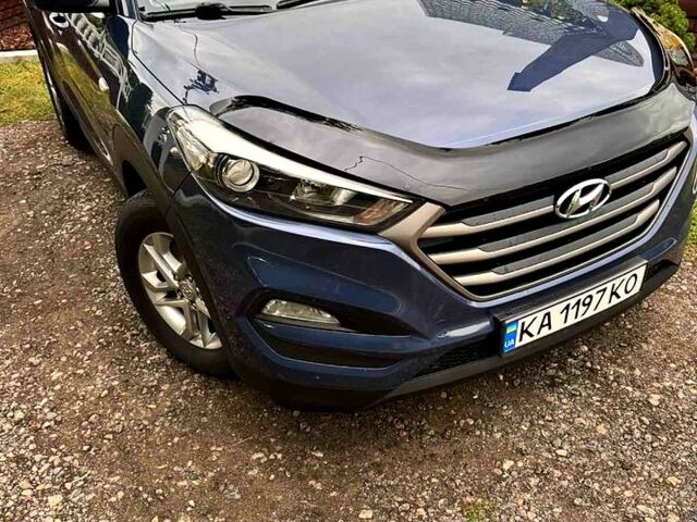 Синій Хендай Туксон, об'ємом двигуна 2 л та пробігом 86 тис. км за 18500 $, фото 1 на Automoto.ua