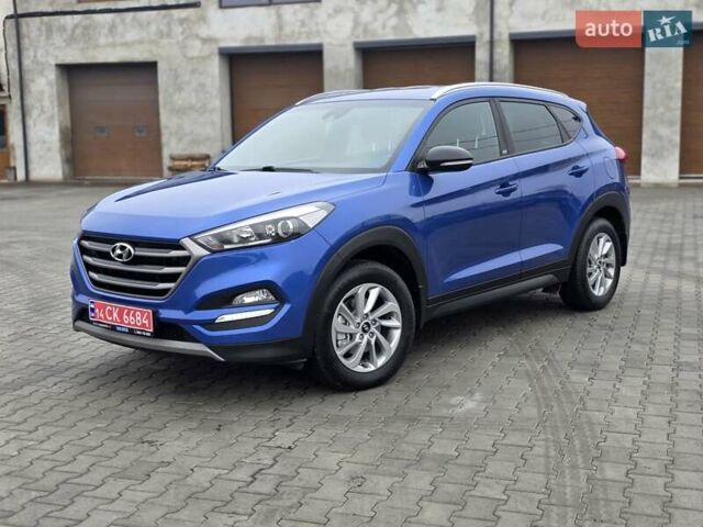 Синий Хендай Туксон, объемом двигателя 1.6 л и пробегом 176 тыс. км за 17800 $, фото 1 на Automoto.ua