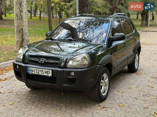 Хендай Туксон 2007 в Одессе на Automoto.ua Зеленый Хендай Туксон, объемом двигателя 1.98 л и пробегом 180 тыс. км за 6700 $, фото 1 на Automoto.ua