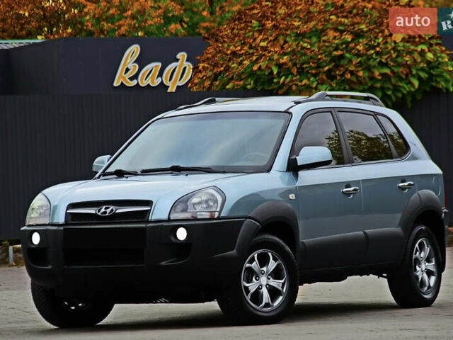 Хендай Туксон 2009 в Днепре (Днепропетровске) на Automoto.ua Зеленый Хендай Туксон, объемом двигателя 2 л и пробегом 121 тыс. км за 9300 $, фото 1 на Automoto.ua