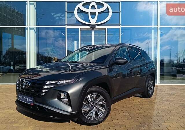 Зеленый Хендай Туксон, объемом двигателя 2 л и пробегом 81 тыс. км за 24726 $, фото 1 на Automoto.ua