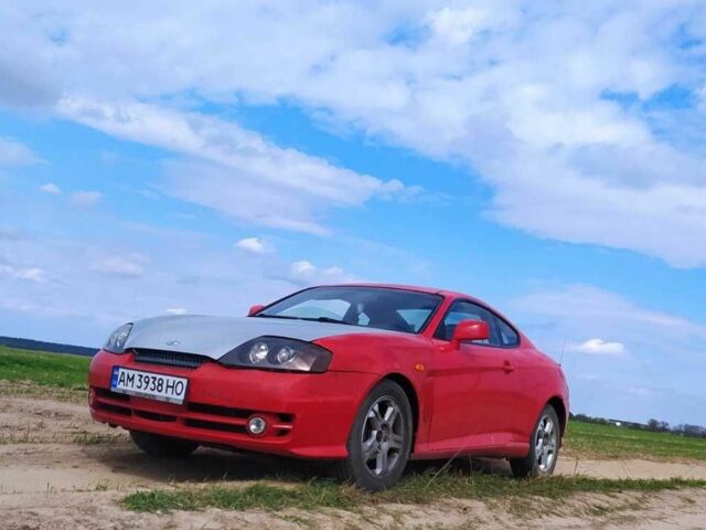 Красный Хендай Тускани, объемом двигателя 0.16 л и пробегом 224 тыс. км за 3800 $, фото 1 на Automoto.ua