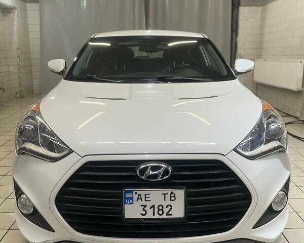 Белый Хендай Велостер, объемом двигателя 1.6 л и пробегом 138 тыс. км за 10700 $, фото 1 на Automoto.ua