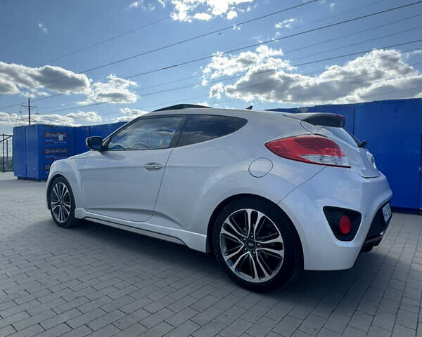 Серый Хендай Велостер, объемом двигателя 1.59 л и пробегом 120 тыс. км за 12000 $, фото 1 на Automoto.ua