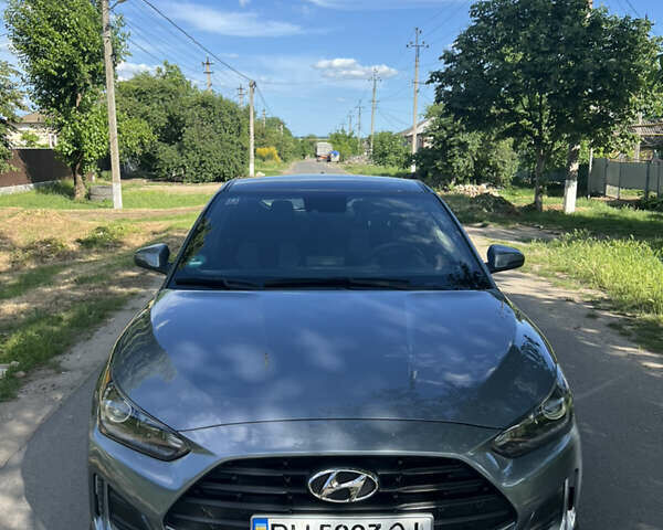 Сірий Хендай Велостер, об'ємом двигуна 2 л та пробігом 85 тис. км за 14700 $, фото 1 на Automoto.ua