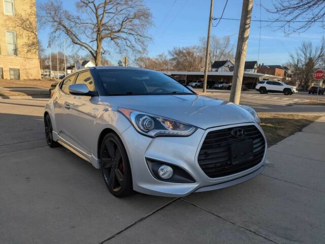 Серый Хендай Велостер, объемом двигателя 1.6 л и пробегом 77 тыс. км за 2500 $, фото 1 на Automoto.ua