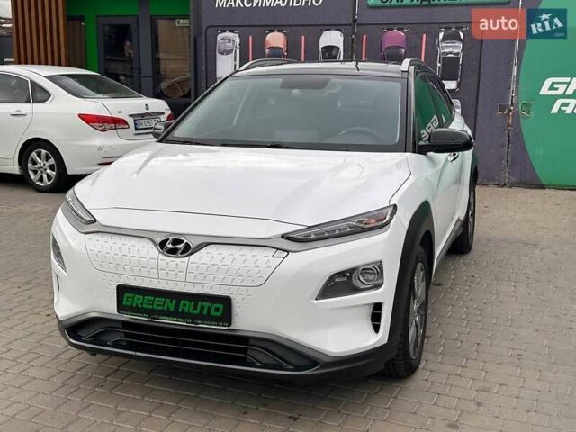 Белый Хендай Encino EV, объемом двигателя 0 л и пробегом 95 тыс. км за 15900 $, фото 1 на Automoto.ua