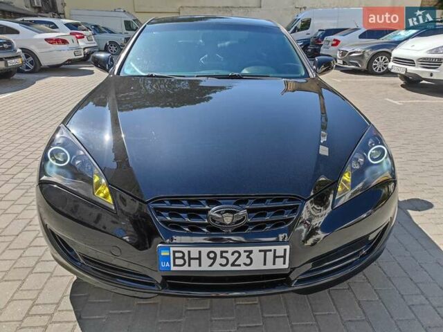 Черный Хендай Genesis Coupe, объемом двигателя 2 л и пробегом 232 тыс. км за 8999 $, фото 1 на Automoto.ua