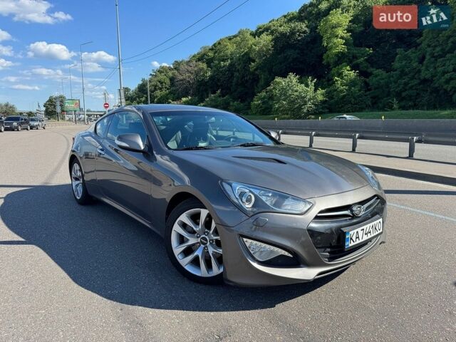 Серый Хендай Genesis Coupe, объемом двигателя 2 л и пробегом 98 тыс. км за 10899 $, фото 1 на Automoto.ua