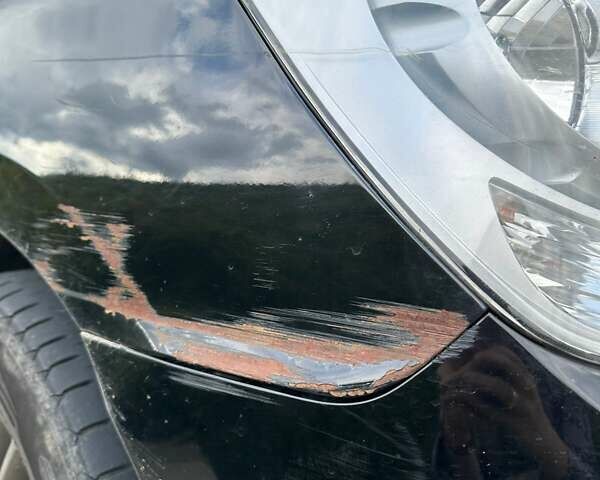 Черный Хендай H-1, объемом двигателя 2.5 л и пробегом 330 тыс. км за 5500 $, фото 1 на Automoto.ua