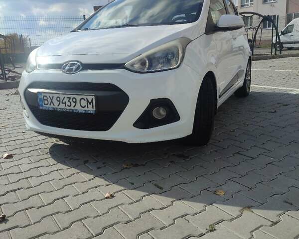 Белый Хендай и10, объемом двигателя 1.25 л и пробегом 89 тыс. км за 9400 $, фото 1 на Automoto.ua