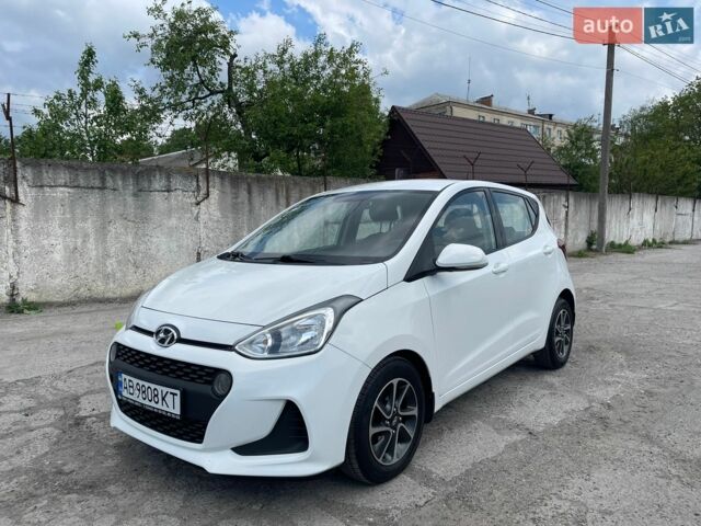 Білий Хендай і10, об'ємом двигуна 1.2 л та пробігом 147 тис. км за 11000 $, фото 1 на Automoto.ua