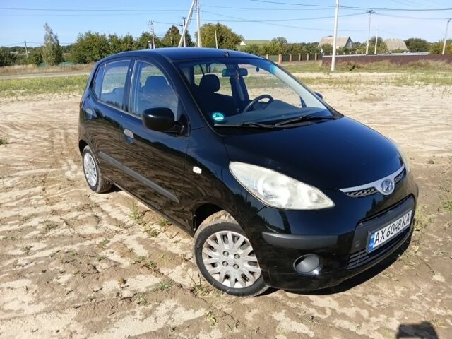 Черный Хендай и10, объемом двигателя 1.2 л и пробегом 260 тыс. км за 4300 $, фото 1 на Automoto.ua