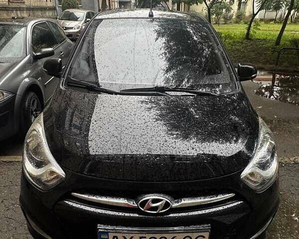 Чорний Хендай і10, об'ємом двигуна 1.2 л та пробігом 110 тис. км за 7200 $, фото 1 на Automoto.ua
