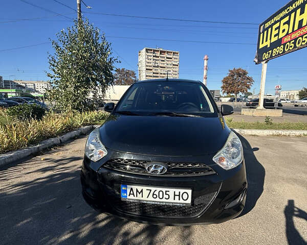 Черный Хендай и10, объемом двигателя 1.09 л и пробегом 137 тыс. км за 5300 $, фото 1 на Automoto.ua