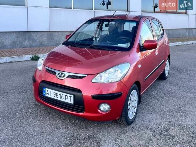 Красный Хендай и10, объемом двигателя 1.09 л и пробегом 97 тыс. км за 6200 $, фото 1 на Automoto.ua