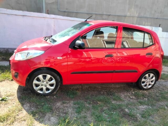 Красный Хендай и10, объемом двигателя 0 л и пробегом 108 тыс. км за 5500 $, фото 1 на Automoto.ua