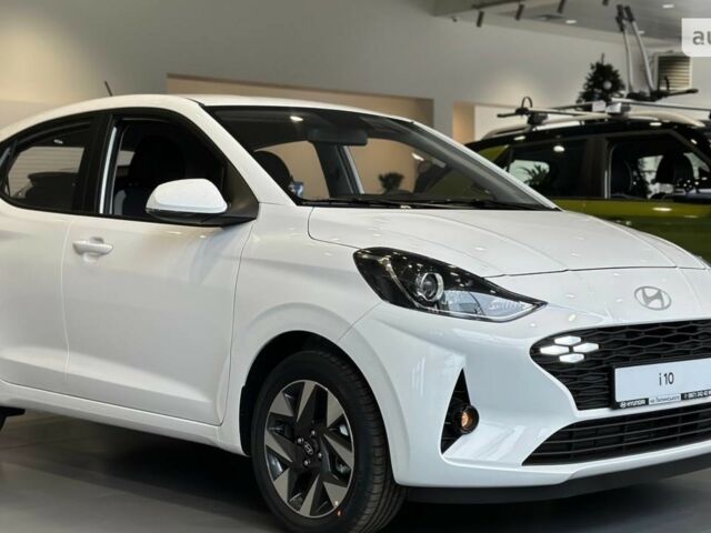 купить новое авто Хендай и10 2023 года от официального дилера Hyundai центр Львів Хендай фото