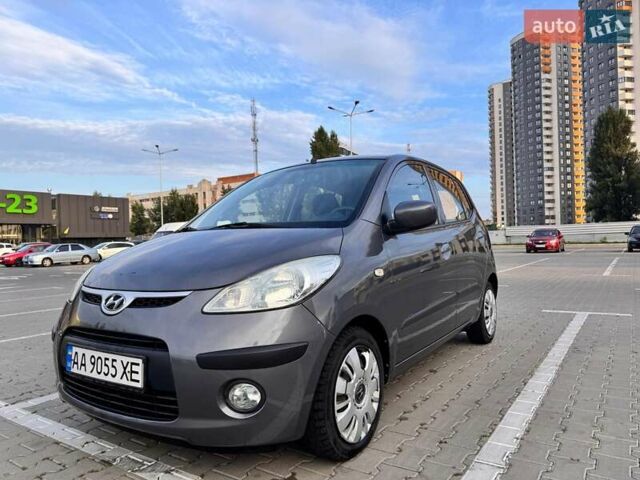 Серый Хендай и10, объемом двигателя 1.09 л и пробегом 85 тыс. км за 6500 $, фото 1 на Automoto.ua