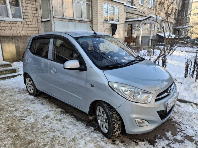 Серый Хендай и10, объемом двигателя 1.2 л и пробегом 123 тыс. км за 6000 $, фото 1 на Automoto.ua