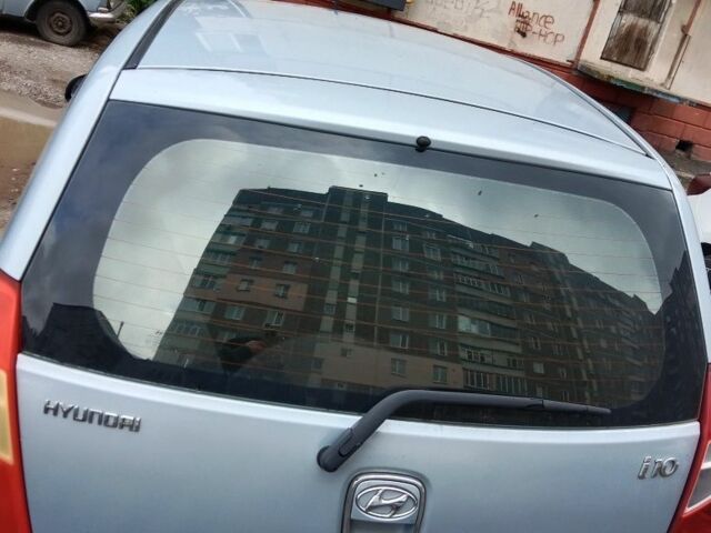 Хендай и10 2012 в Броварах на Automoto.ua Серый Хендай и10, объемом двигателя 1.1 л и пробегом 134 тыс. км за 5034 $, фото 1 на Automoto.ua