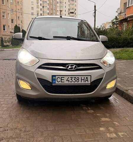 Серый Хендай и10, объемом двигателя 1.1 л и пробегом 89 тыс. км за 7500 $, фото 1 на Automoto.ua