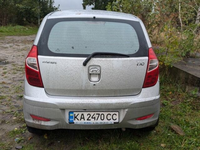 Сірий Хендай і10, об'ємом двигуна 1.1 л та пробігом 250 тис. км за 2999 $, фото 1 на Automoto.ua