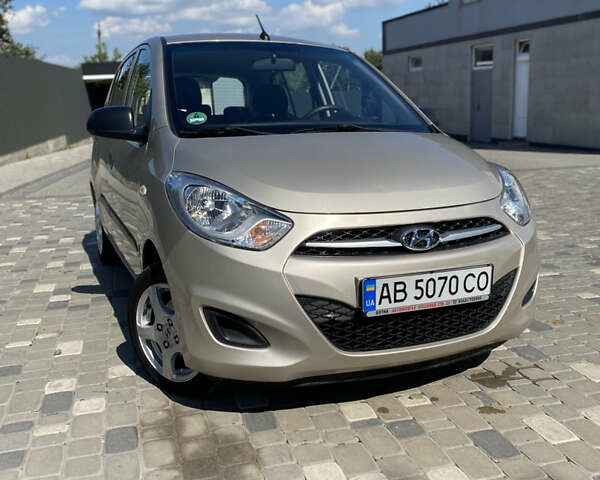 Серый Хендай и10, объемом двигателя 1.2 л и пробегом 33 тыс. км за 6700 $, фото 1 на Automoto.ua