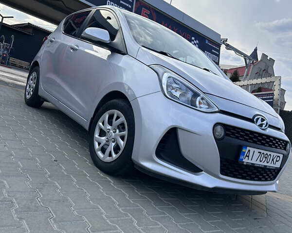Сірий Хендай і10, об'ємом двигуна 1 л та пробігом 41 тис. км за 11700 $, фото 1 на Automoto.ua