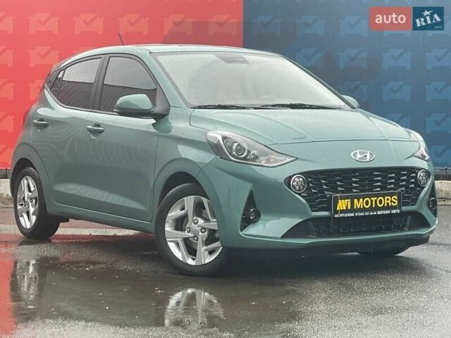 Хендай и10 2022 в Киеве на Automoto.ua Серый Хендай и10, объемом двигателя 1.2 л и пробегом 30 тыс. км за 15500 $, фото 1 на Automoto.ua