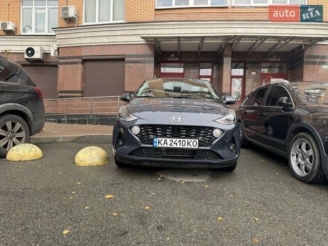 Сірий Хендай і10, об'ємом двигуна 1.2 л та пробігом 19 тис. км за 16500 $, фото 1 на Automoto.ua