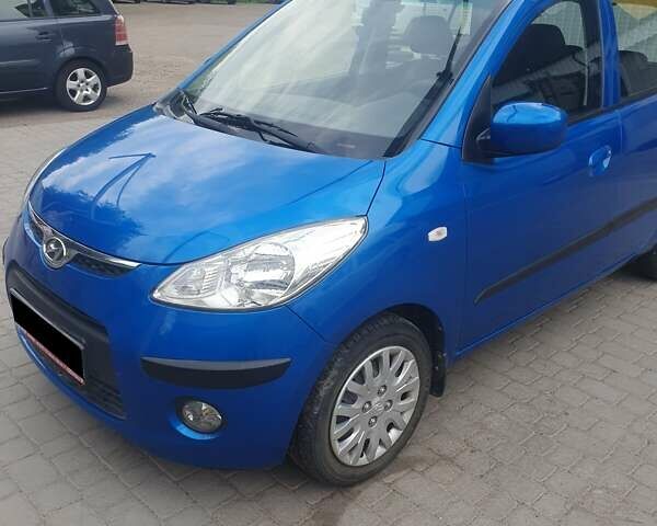 Синий Хендай и10, объемом двигателя 1.09 л и пробегом 28 тыс. км за 5700 $, фото 1 на Automoto.ua