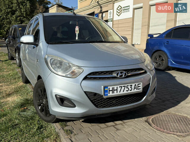Синий Хендай и10, объемом двигателя 1.2 л и пробегом 118 тыс. км за 5500 $, фото 1 на Automoto.ua